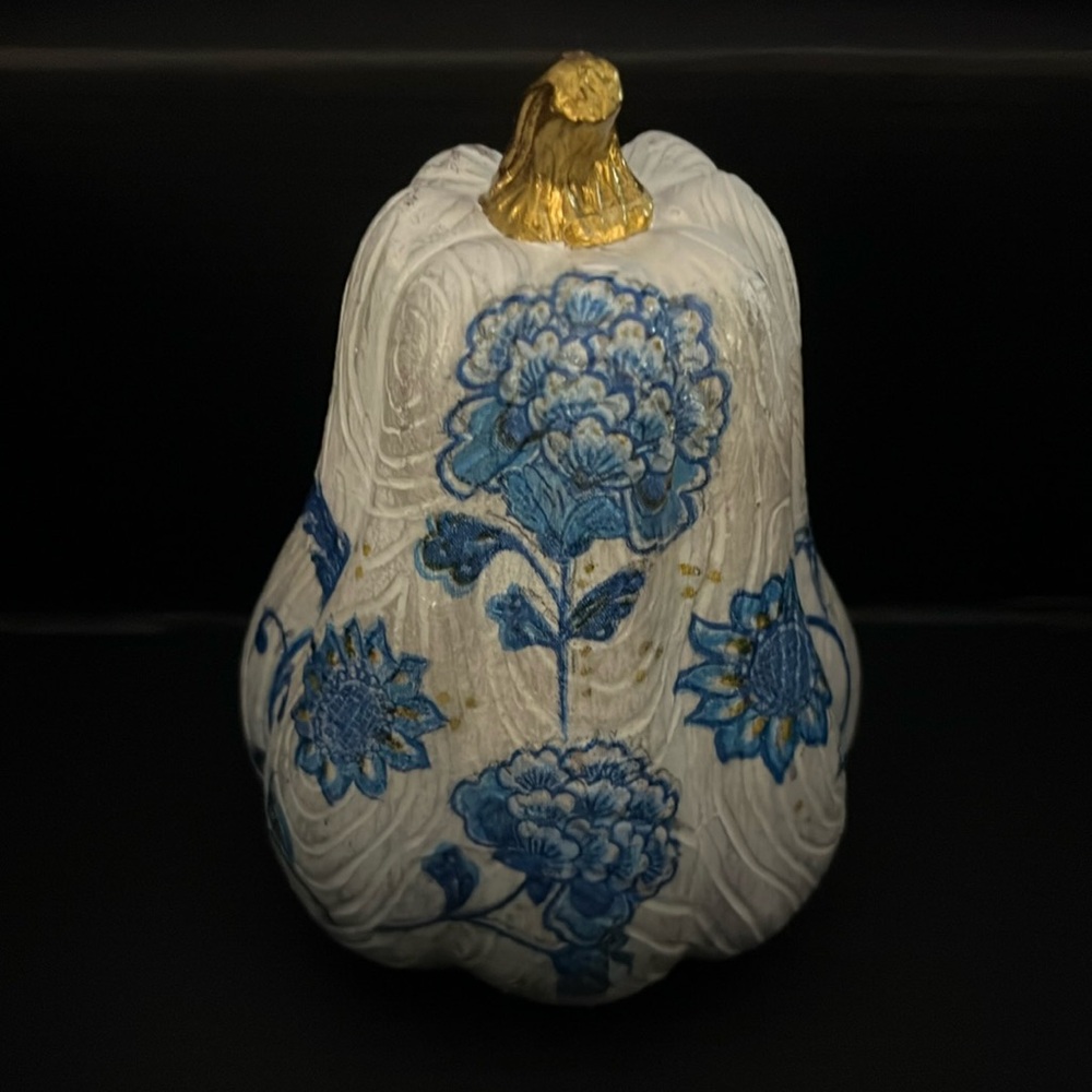 Pumpkin Decoupage Blue & White Pattern with Gold Stem